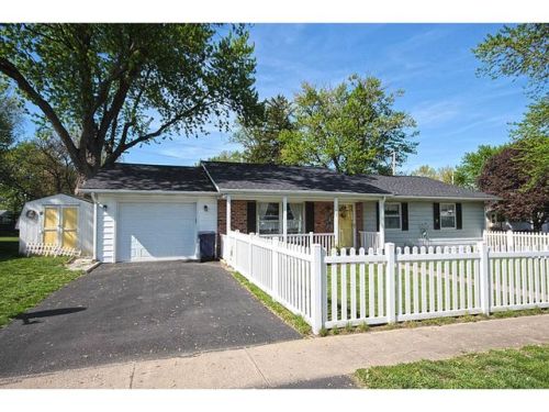 101 Madison St, Maroa, IL 61756-9577