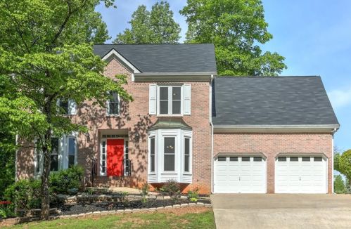 1424 Livingston Dr, Marietta, GA 30064-5227