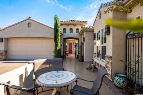 2037 River Of Fortune Dr, Saint George, UT 84790-4936