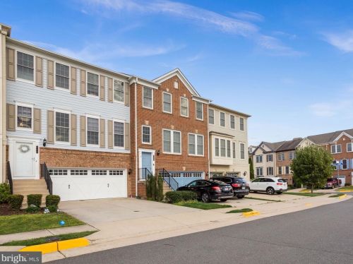 104 Great Laurel Sq, Leesburg, VA 20175-5418