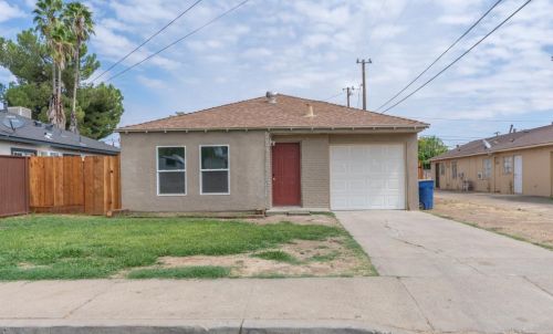 899 Barney St, Merced, CA 95340-4043