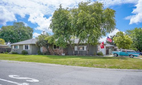 9400 Drift Way, Citrus Heights, CA 95662-5433