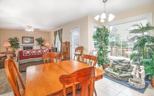 11 Heather Ridge Ct, Miami OH  45056-9502 exterior