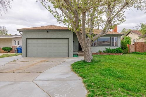 44426 Lowtree Ave, Lancaster CA  93534-2918 exterior