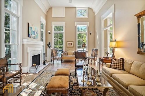 3281 Habersham Rd, Atlanta GA 30305-1170 exterior