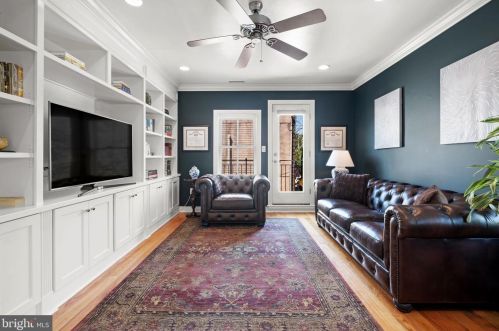 532 22nd St, Philadelphia PA 19140-4703 exterior