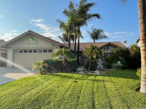 90 Coliseum St, Perris, CA 92571-0807