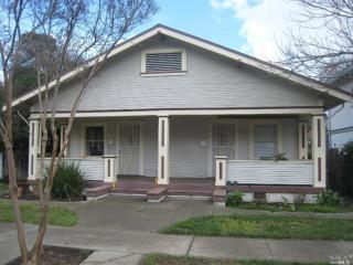 337 West St, Vacaville, CA 95688-2714