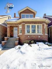 3645 Kemman Ave, Brookfield, IL 60513-1519