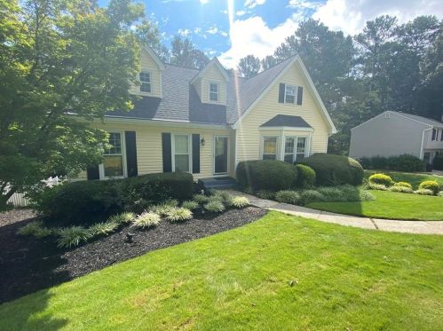 222 Pinehurst Ln, Marietta, GA 30068-3949