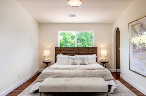 1969 Farndon Ave, Los Altos CA 94024-6944 exterior