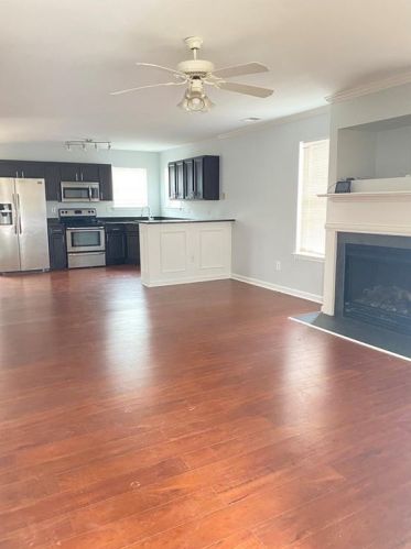 4042 Fairburn Ave, Atlanta, GA 30331-5820