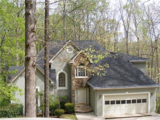 3141 Granada Way, Gainesville, GA 30506-1015