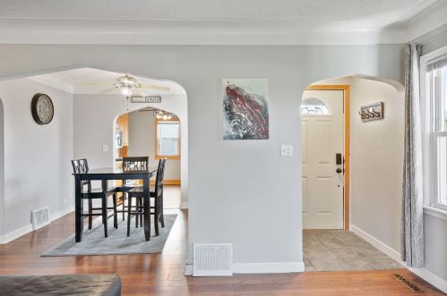6218 Lilac Dr, Minneapolis MN  55430-2249 exterior