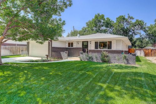 991 Holland Ct, Denver, CO 80226-4133