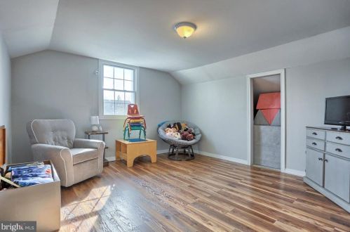 215 Cavalry Rd, Carlisle PA  17013-1606 exterior