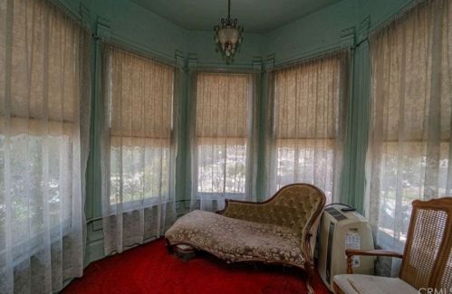 3121 Mulberry St, Riverside CA  92501-2939 exterior