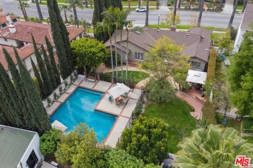 1464 Royal Blvd, Glendale, CA 91207-1270