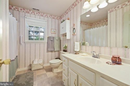 126 Covered Bridge Ln, Fruitland MD 21826-1102 exterior