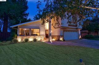 5430 Dudley Ct, Pleasanton, CA 94566-5933