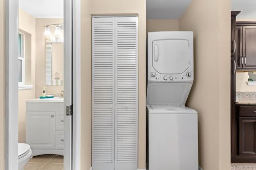 5890 4 Ave, Denver CO 80226-1844 exterior