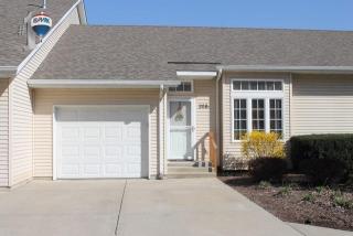 208 Vista Ct, Minooka, IL 60447-9182