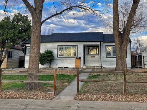 1956 Lansing St, Denver CO  80010-2524 exterior