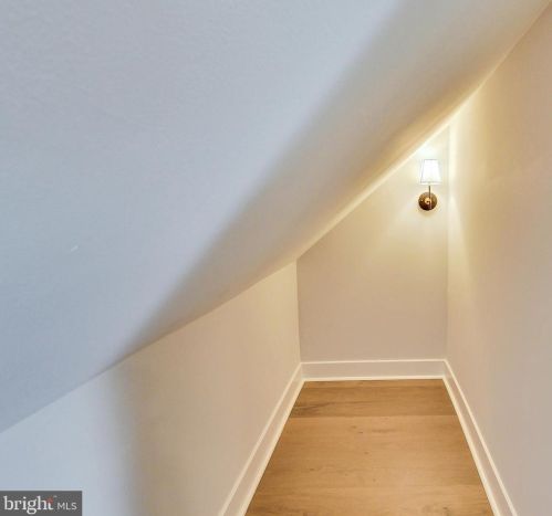 403 Dale Dr, Silver Spring MD  20910-5528 exterior