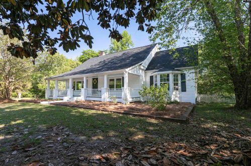 1212 Red Hill Rd, Red Hill, SC 29020-9764