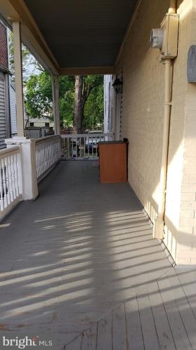 1318 William St, Trenton, NJ 08610-5045