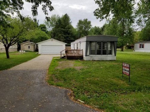 328 Cherry St, Radford, IL 62550-1335