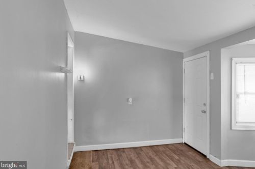 268 Clamer Rd, Trenton NJ 08628-3202 exterior