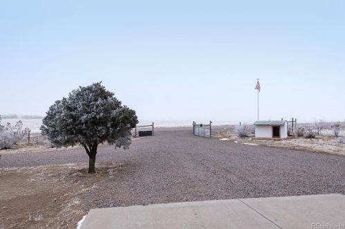 43145 Saddlehorn Dr, Elizabeth CO 80107-9328 exterior