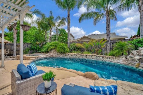 1229 Seghesio Way, Windsor, CA 95492-7711