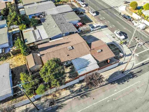 27377 Portsmouth Ave, Hayward, CA 94545-3326