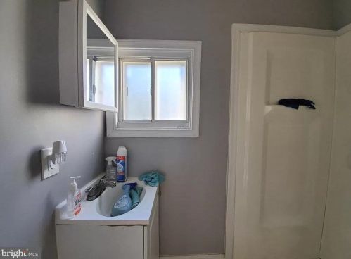 3114 Gordon St, Philadelphia PA 19132-3320 exterior