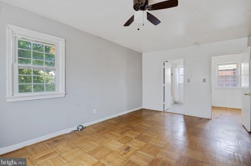 5623 Browning Rd, Camden NJ 08109-1638 exterior