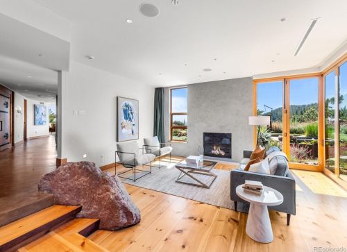 807 Timber Ln, Boulder CO  80304-0487 exterior