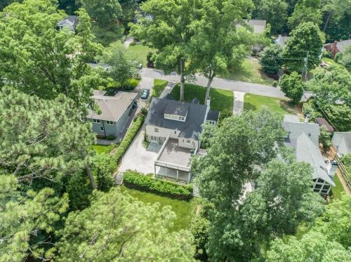 2654 Ellwood Dr, Atlanta GA  30305-3866 exterior