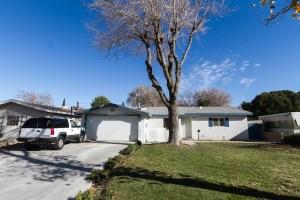 44938 16th St, Lancaster, CA 93534-2135