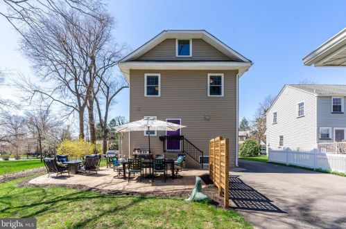 658 Greenman Rd, Haddonfield NJ 08033-2720 exterior