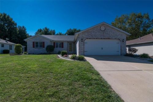 112 Behrens Dr, Edwardsville, IL 62025-3174
