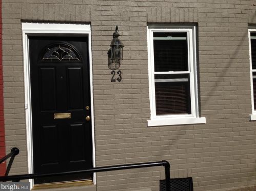 23 Plum St, Lancaster, PA 17602-2918