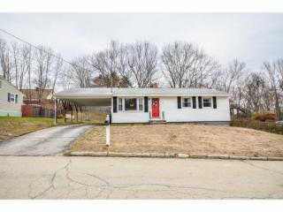 82 Tondreau Ct, Manchester, NH 03102-3346