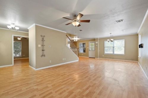 5801 Mcnaughton, Uhland TX  78640-9258 exterior