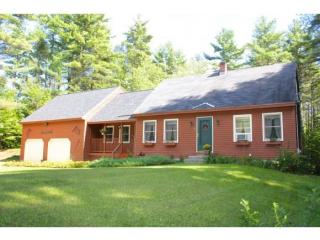 31 Friar Tuck Way, Tuftonboro, NH 03894-4407