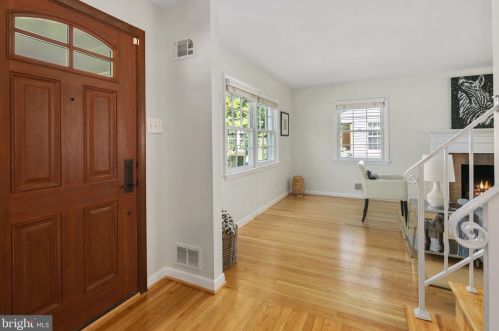 10615 Meadowhill Rd, Silver Spring MD 20901-1532 exterior