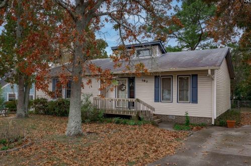 107 New Market Cir, Lexington, SC 29073-8752