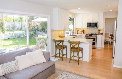 3215 Calle Vallarta, Carlsbad, CA 92009-9310