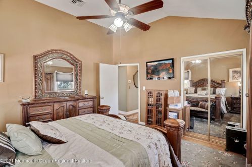 50 David Ter, Tinton Falls NJ 07701-6202 exterior